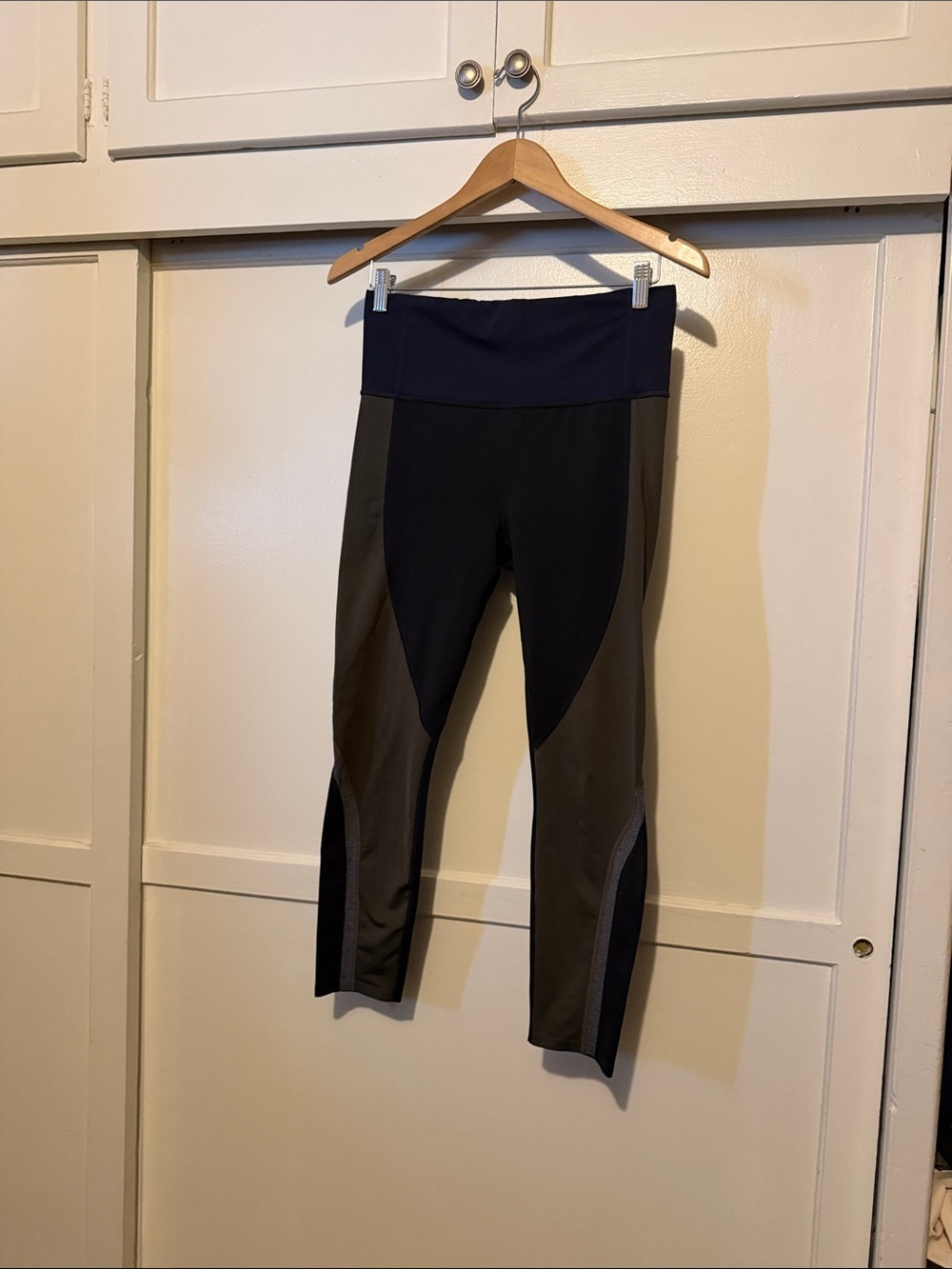 Athleta Black Navy and Olive Colorblock Leggings